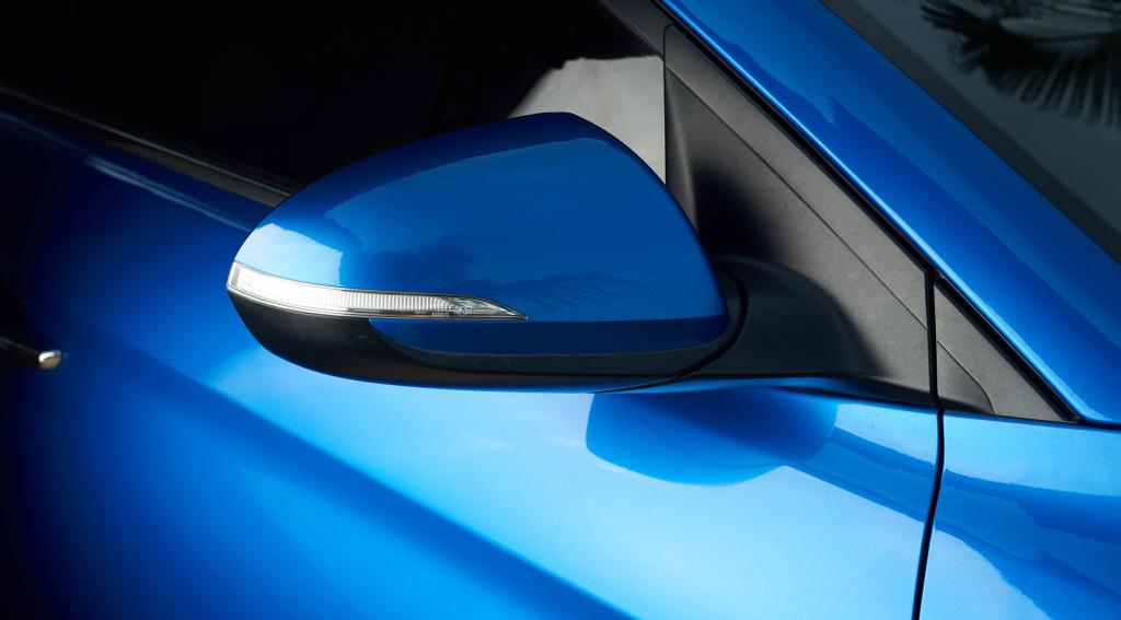 Topcoat/  Deliver special properties to the painted components.